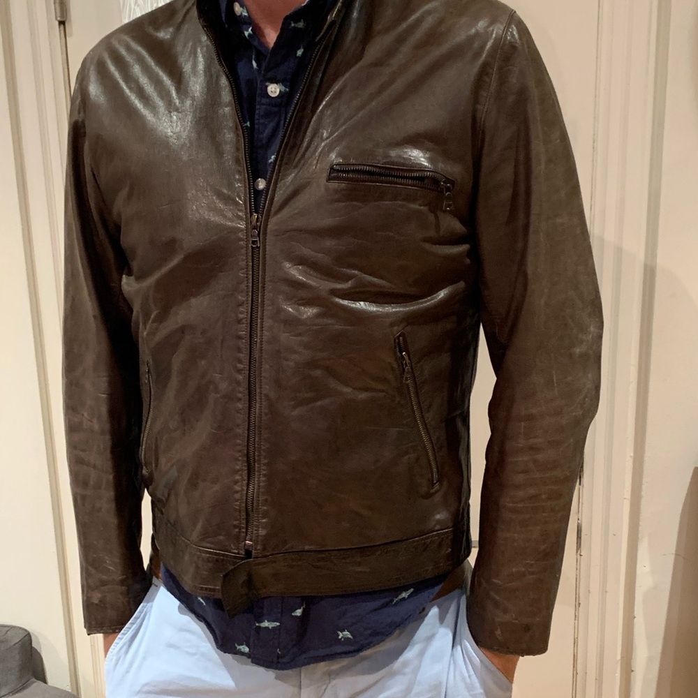 Men’s large leather jacket!